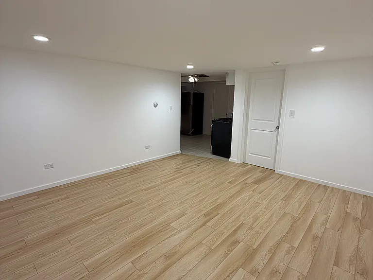 1418 Scoville Ave #B — Photo 2