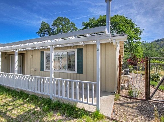2nd image of 30803 Seminole Dr