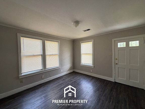 3rd image of 3465 Douglass Ave