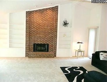 5th image of 21675 Briar Bush Ln