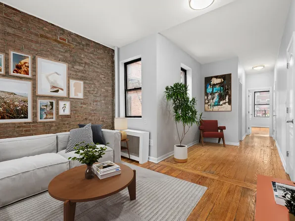 466 Amsterdam Avenue image 1 of 8