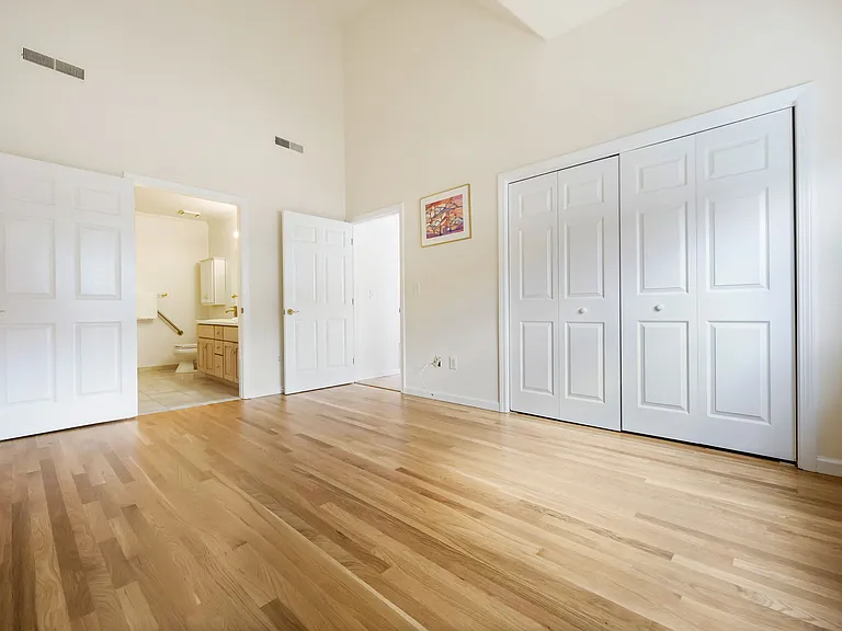 51 Forest Ave #138 — Photo 18