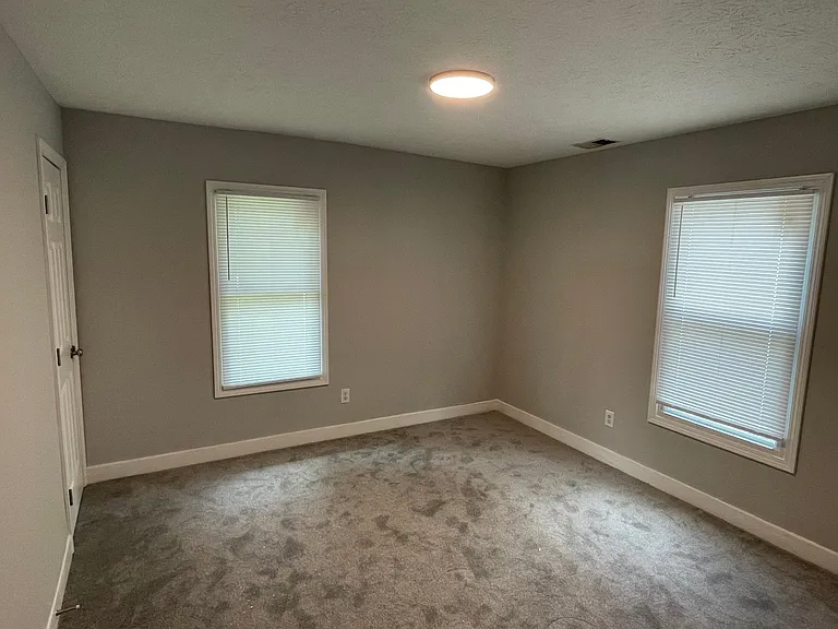 1328 Short St — Photo 13
