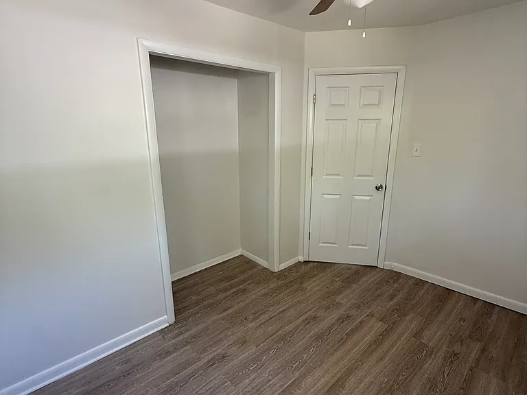19 Ronald Rd — Photo 11