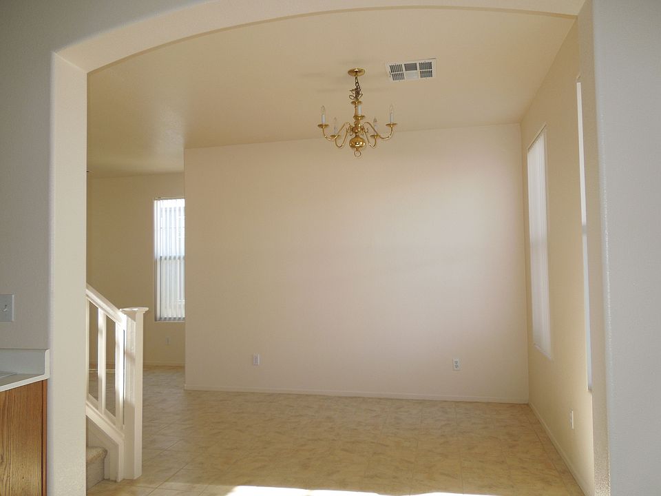 1st image of 4932 Droubay Dr