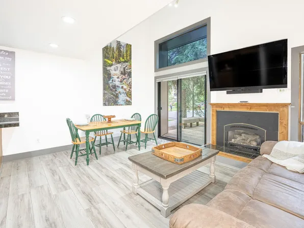 2201 Bonne Vie Condo Dr, Sun Valley, ID 83353
