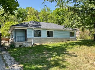 467 Garden Dr, Spencer, IN 47460