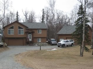 3432 E Whispering Woods Dr, Wasilla, AK 99654