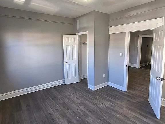 3rd image of 883-885 Springfield Ave #2