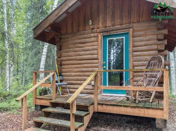151 Thoreau Dr, Fairbanks, AK 99712