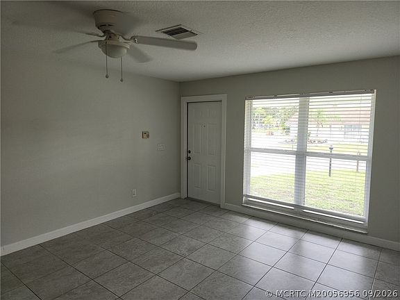 2nd image of 4398 SE Hamilton Ln