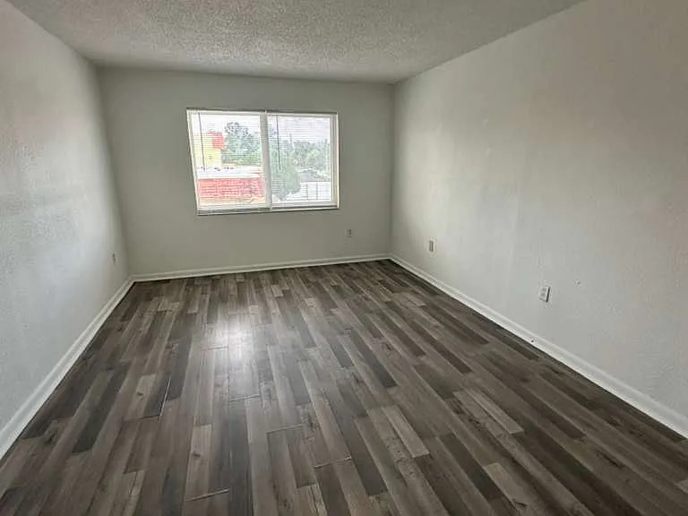 505 NW 177th St #222-1 — Photo 6