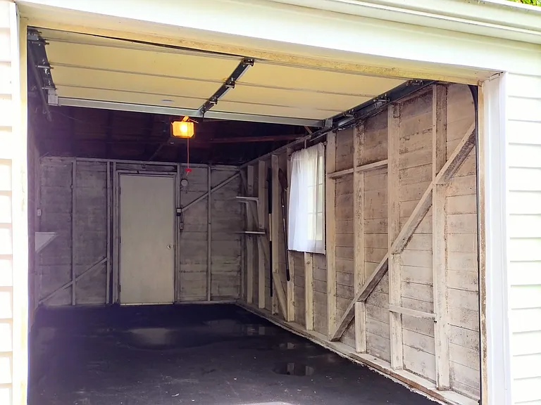 7145 Holly Hills Ave — Photo 38