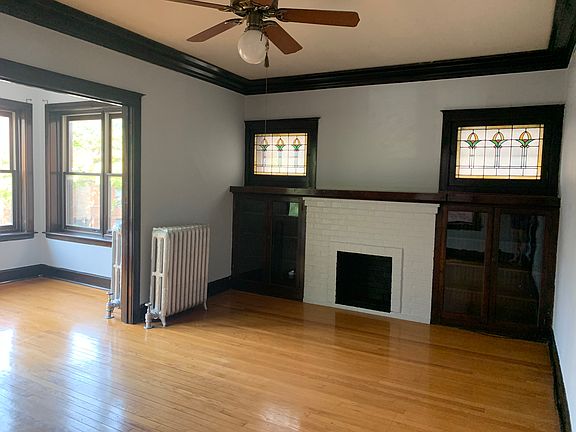 3rd image of 5009 N Winchester Ave #2