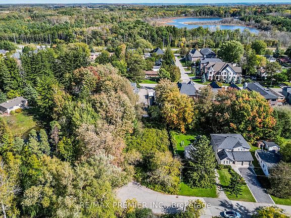 4th image of 0 Fergus Ave