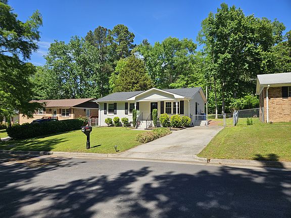 2nd image of 3519 Arlington St
