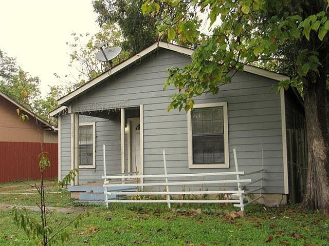 2nd image of 8725 Craige Dr