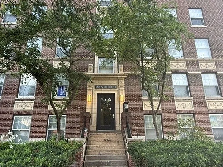 329 Belt Ave #401 — Photo 2