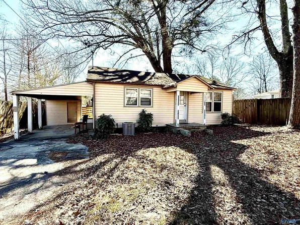 1318 Ann St NW, Cullman, AL 35055