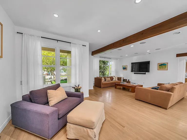 7844 Stewart Ave — Photo 15