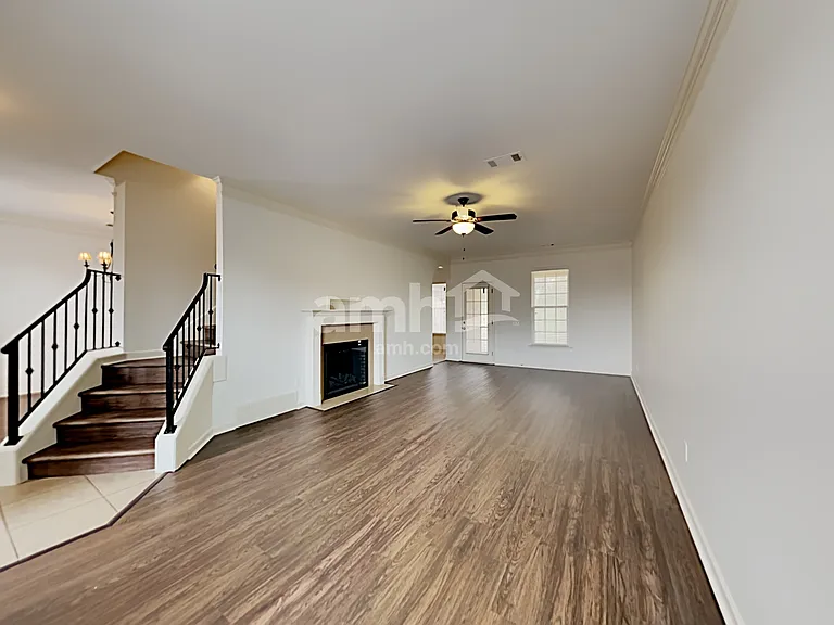 1050 Kentshire Cv — Photo 7