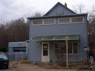 5210 S 18th St, Omaha, NE 68107