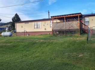 117 W Clark Ave, Philipsburg, MT 59858