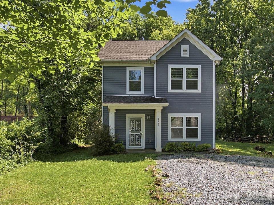 1st image of 1609 Ronald St
