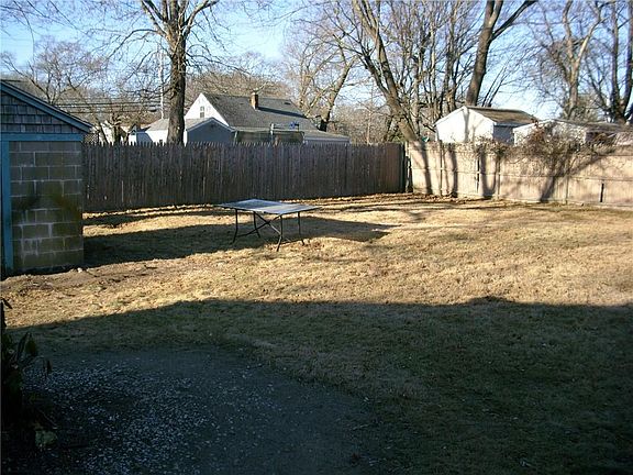 4th image of 68 Alfred St