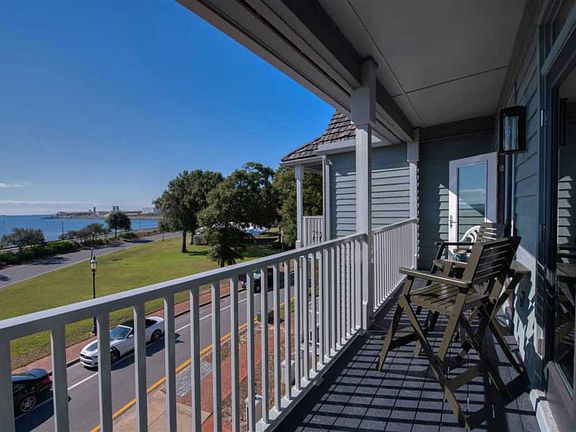 3rd image of 534 E Zarragossa St #7