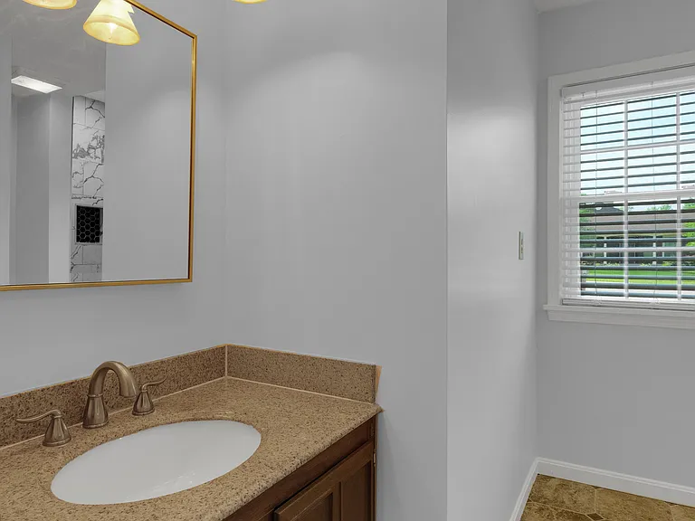 8605 Amerivan Dr — Photo 25