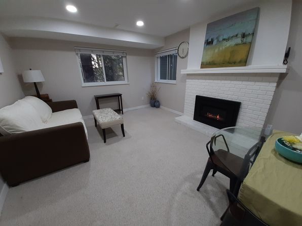 1930 Mahon Ave, North Vancouver, BC V7M 2T5