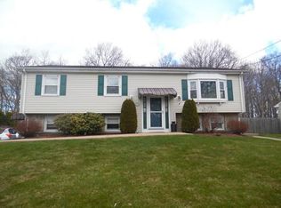 32 Calvin Ave, Somerset, MA 02726