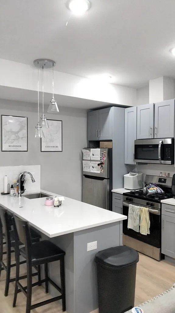 2 bed, 1150 sqft, $4,275 — Photo 4