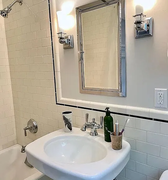 1330 N Harper Ave #280 — Photo 38