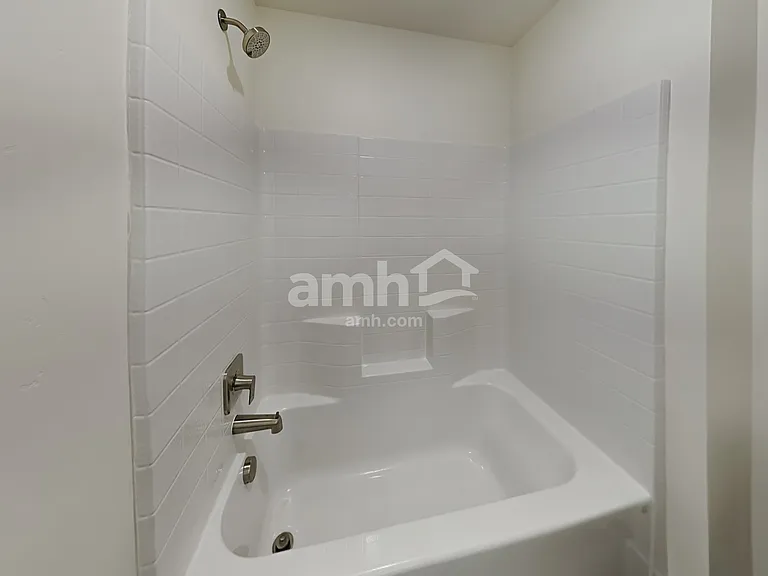 1034 Jillian Ave — Photo 17