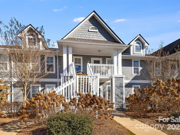 2904 Sagamore Ln, Asheville, NC 28806