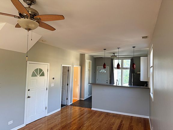 3rd image of 1521 Lake St #2