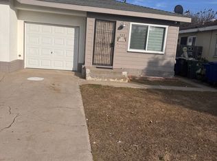 733-735 S Woodlawn Ave, Chula Vista, CA 91910