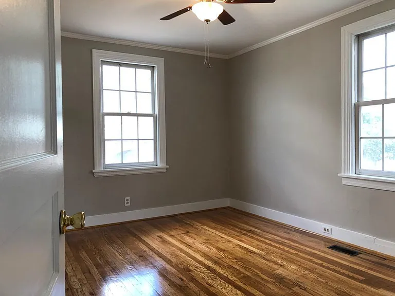 604 Hamilton Ave — Photo 3