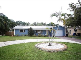 7587 21st St N, Saint Petersburg, FL 33702