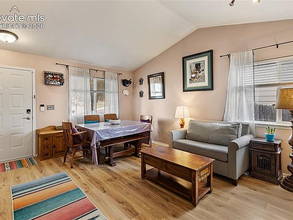 3rd image of 5223 Solar Ridge Dr