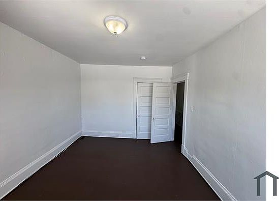 5th image of 3300 W 98th St #2