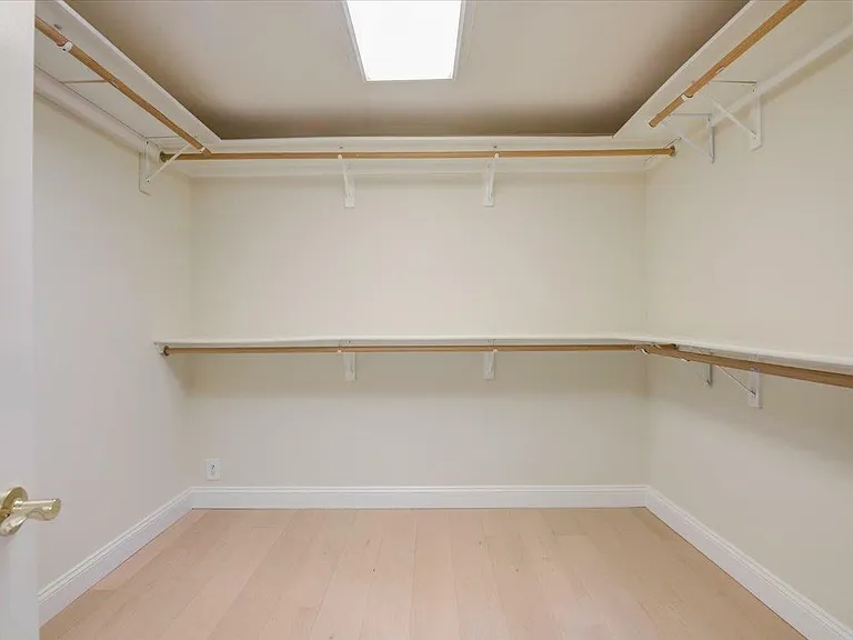 1239 Talbryn Dr — Photo 29