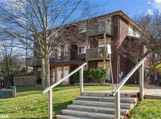 17 Meadow Ln #7, Barrie, ON L4N7K3