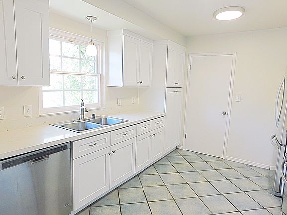 4th image of 6115 Alleghany St