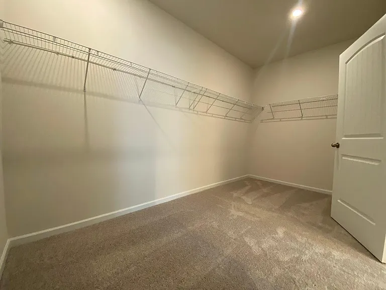 308 Sycamore Dr — Photo 10