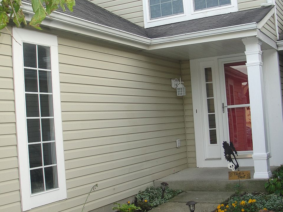 1st image of 7581 Bay Hill Dr