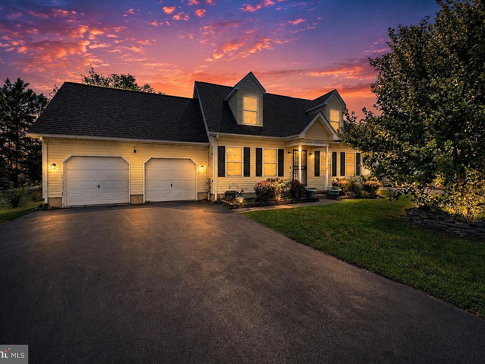 1st image of 905 Tamara Dr