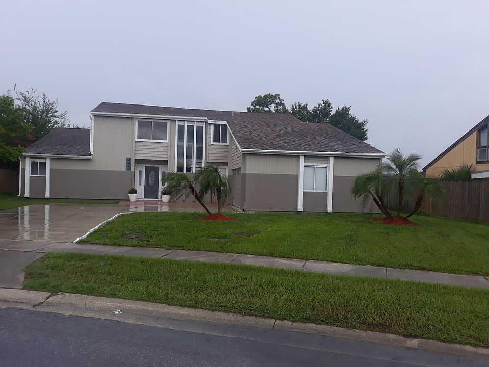 1st image of 2032 Hounds Lake Ct